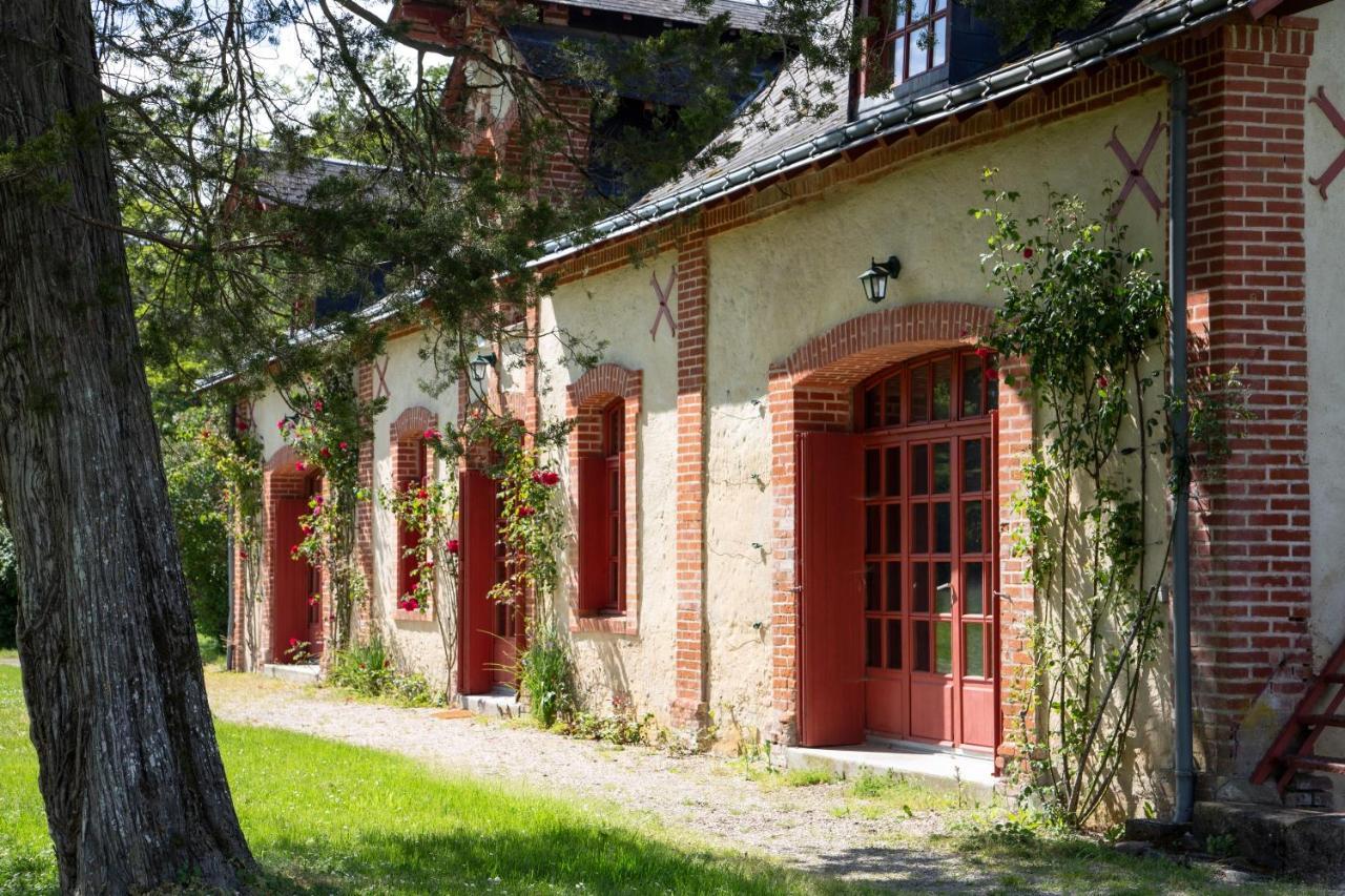 AmbillouDomaine De La Trigaliere别墅 外观 照片