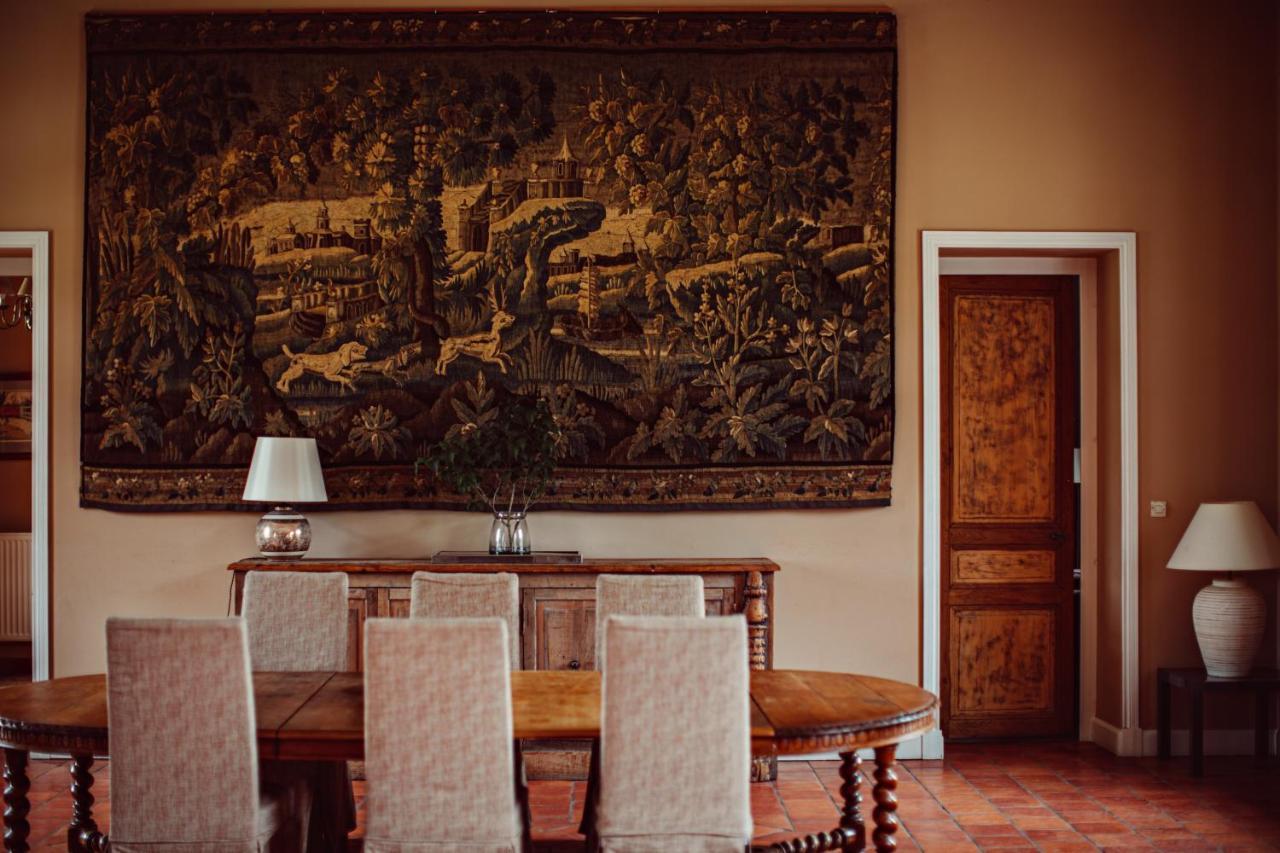 AmbillouDomaine De La Trigaliere别墅 外观 照片